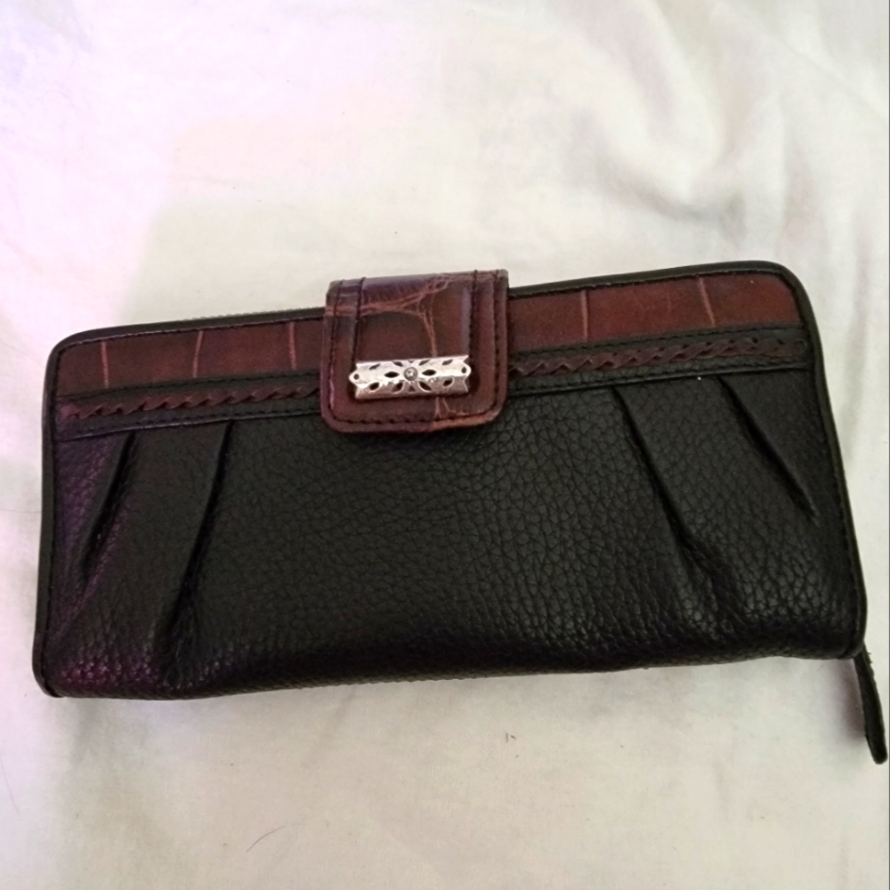 Brighton Black and brown leather wallet